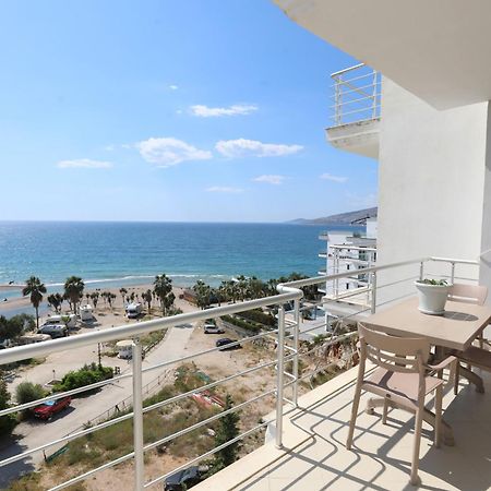 Blue Bay Apartments Sarande Bagian luar foto