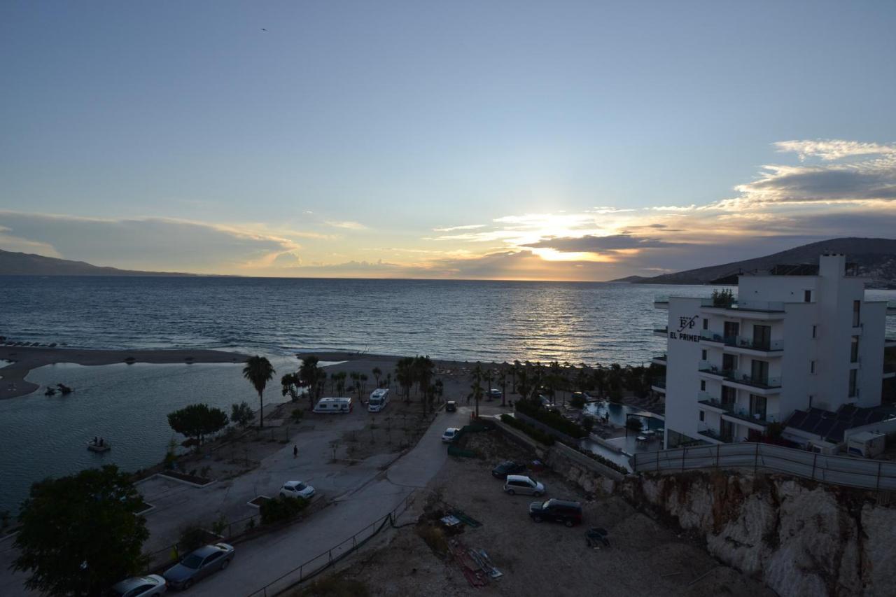 Blue Bay Apartments Sarande Bagian luar foto
