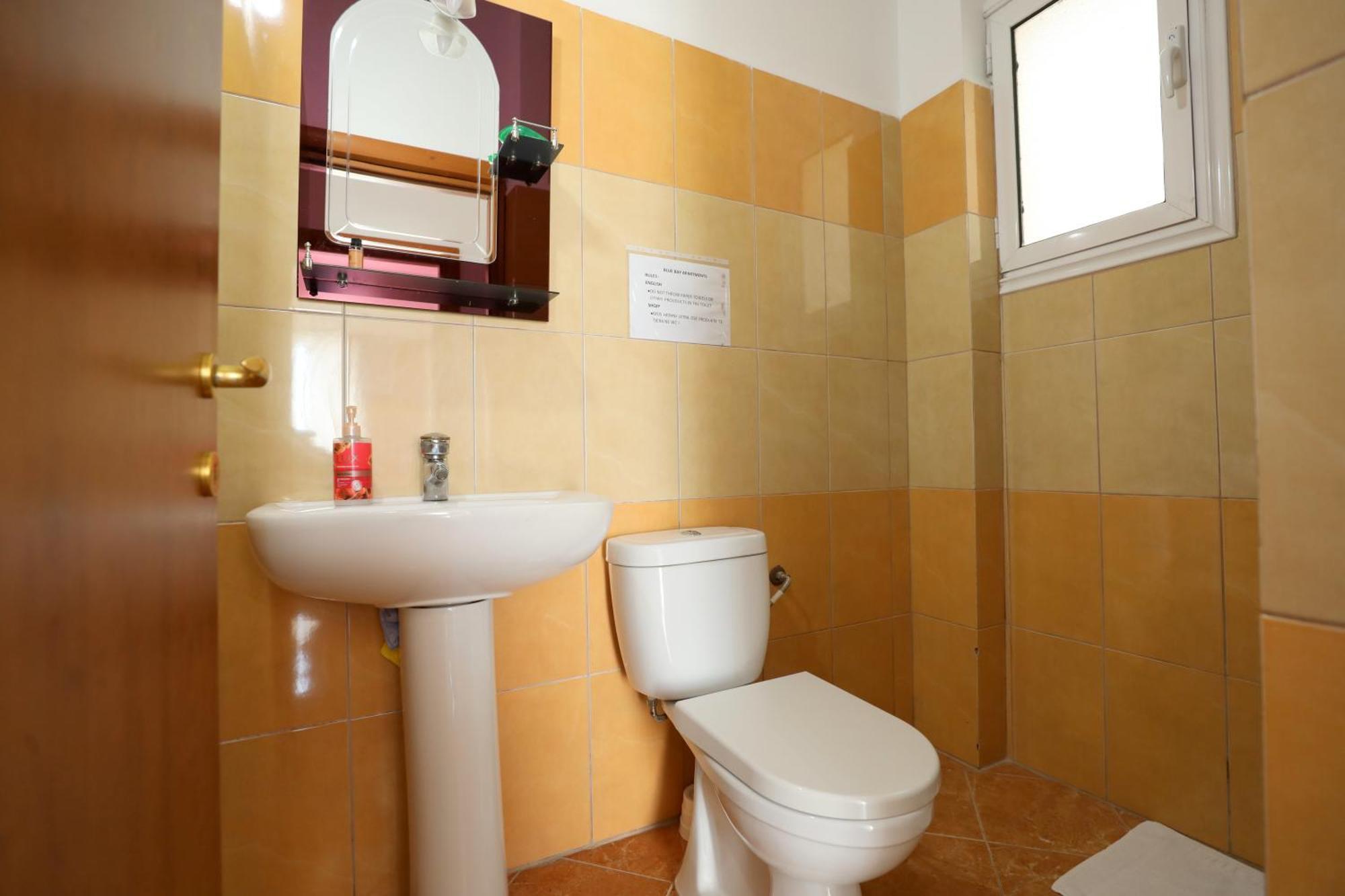 Blue Bay Apartments Sarande Bagian luar foto
